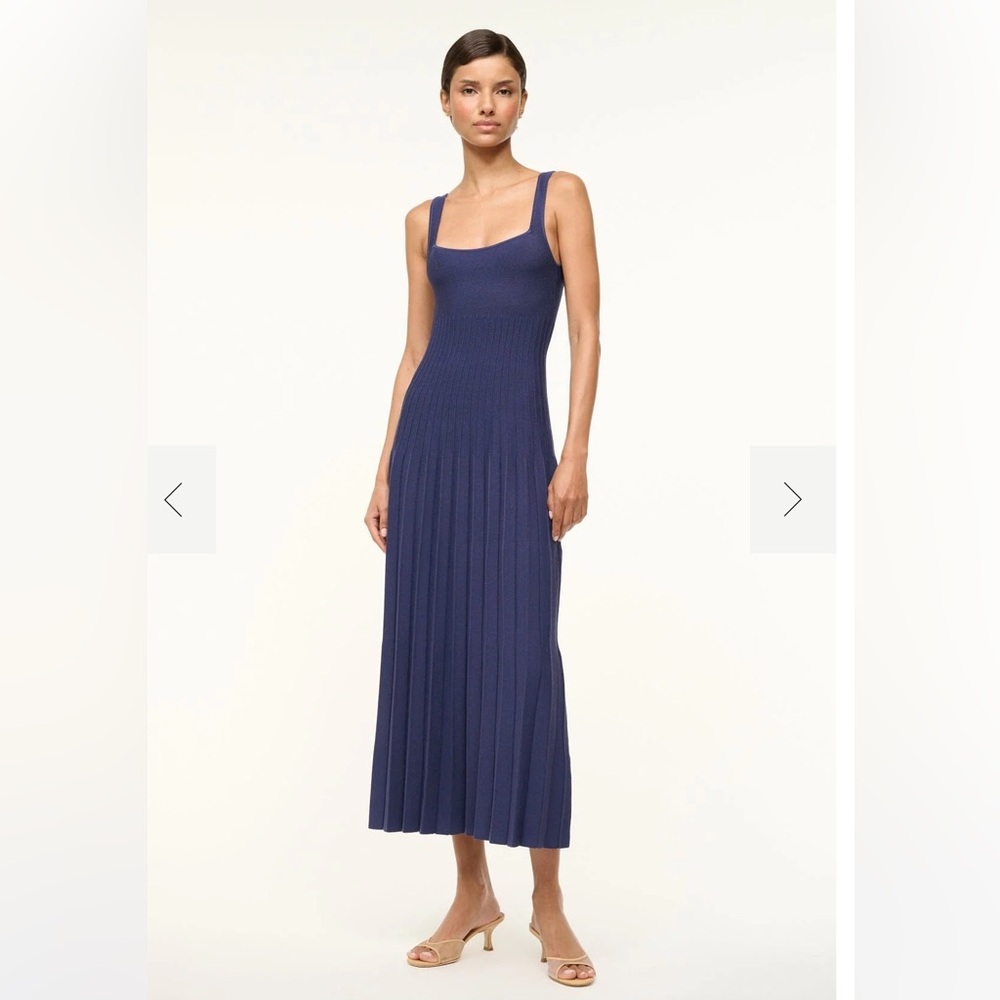Staud Ellison Dress in Navy! Size M! Worn once!